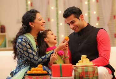 Dont-let-the-Diwali-festivities-add-to-your-calorie-count